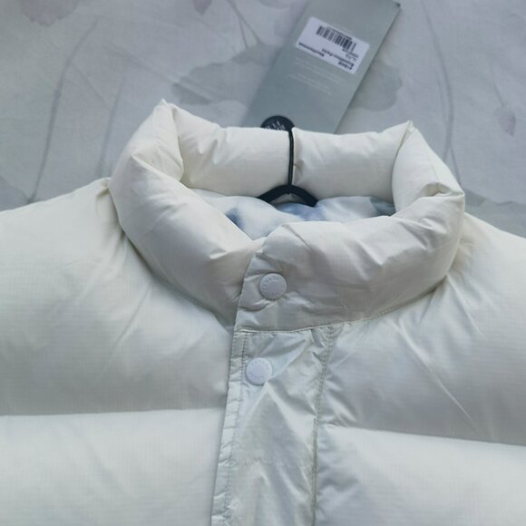 White Warm Canada Goose Down Vest Jacket - Picture 5 of 11